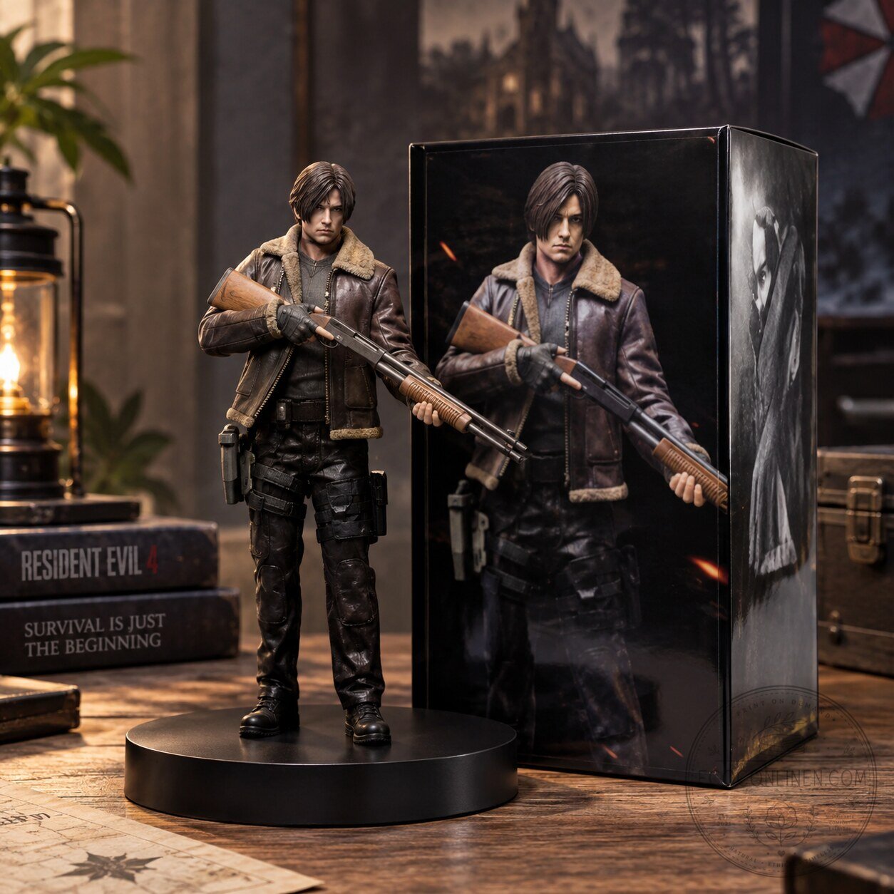 Resident Evil 4 Leon Collector Figure Set